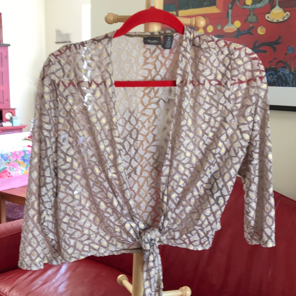 Traveling top Shrug from Chicos